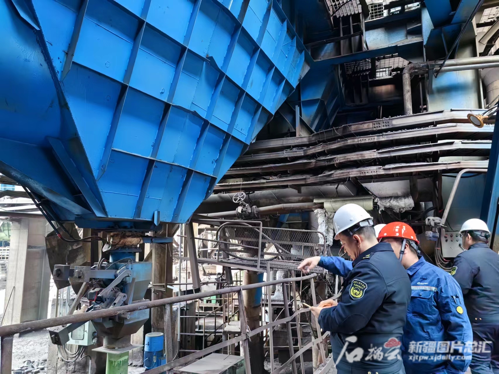 新疆印发10条措施治理采暖期大气污染 助力改善“乌—昌—石”重点区域空气质量