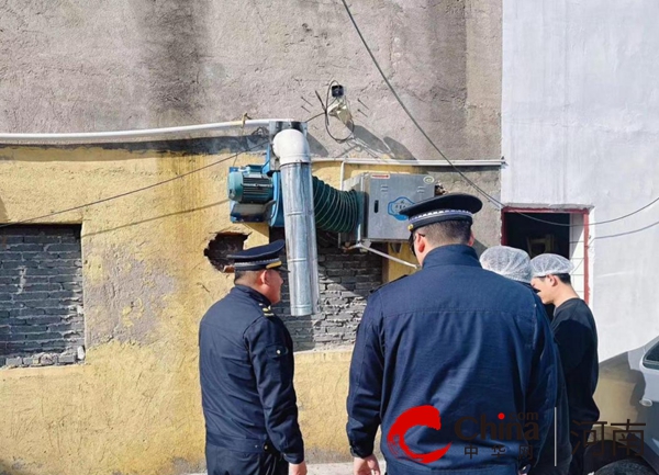 驻马店开发区城市管理局：严抓餐饮油烟治理 让环境更“净”一步(图3)