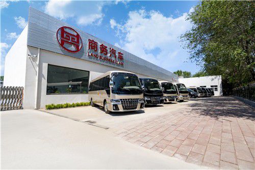 达州丰田考斯特4S店大年初三祝您龙年吉祥