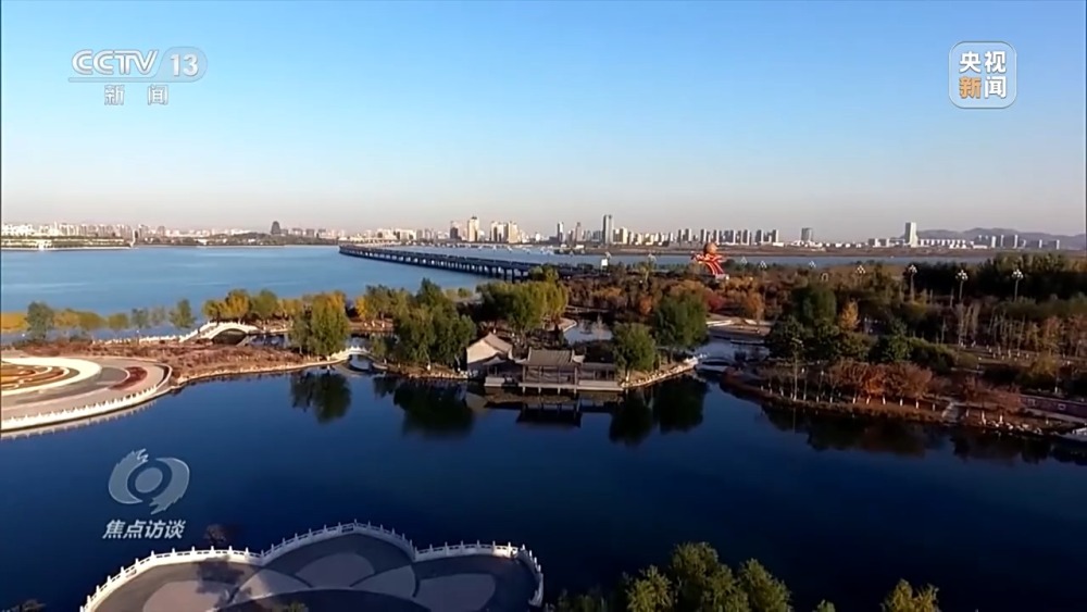 焦点访谈丨美丽中国的蓝天画卷这样描绘→(图14)